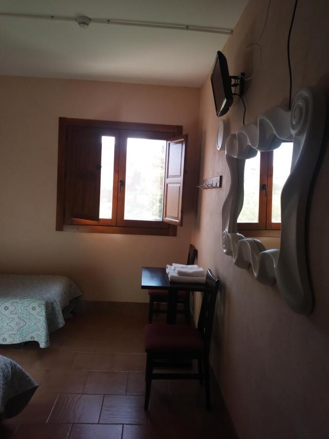 Albergue De Las Estrellas Navarrete Quarto foto